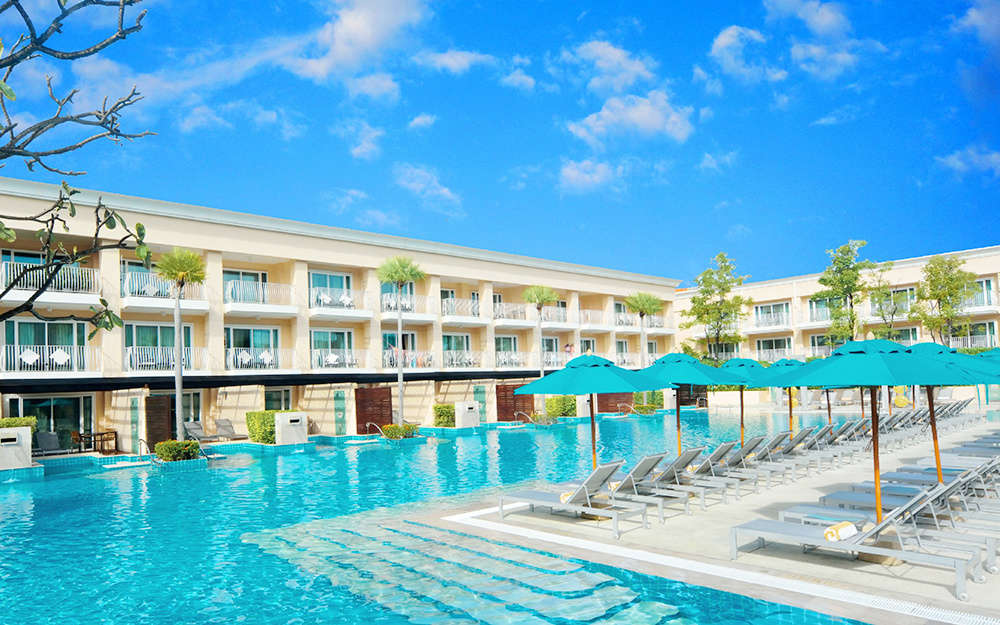 Beachfront Resort — production 6